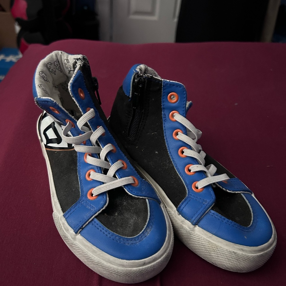 Boys Dragonball Z shoes